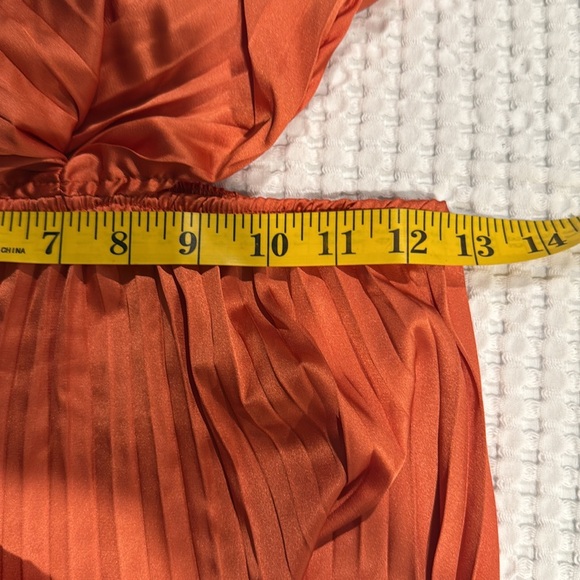 Amazon  Orange Midi Dress - Picture 13 of 14